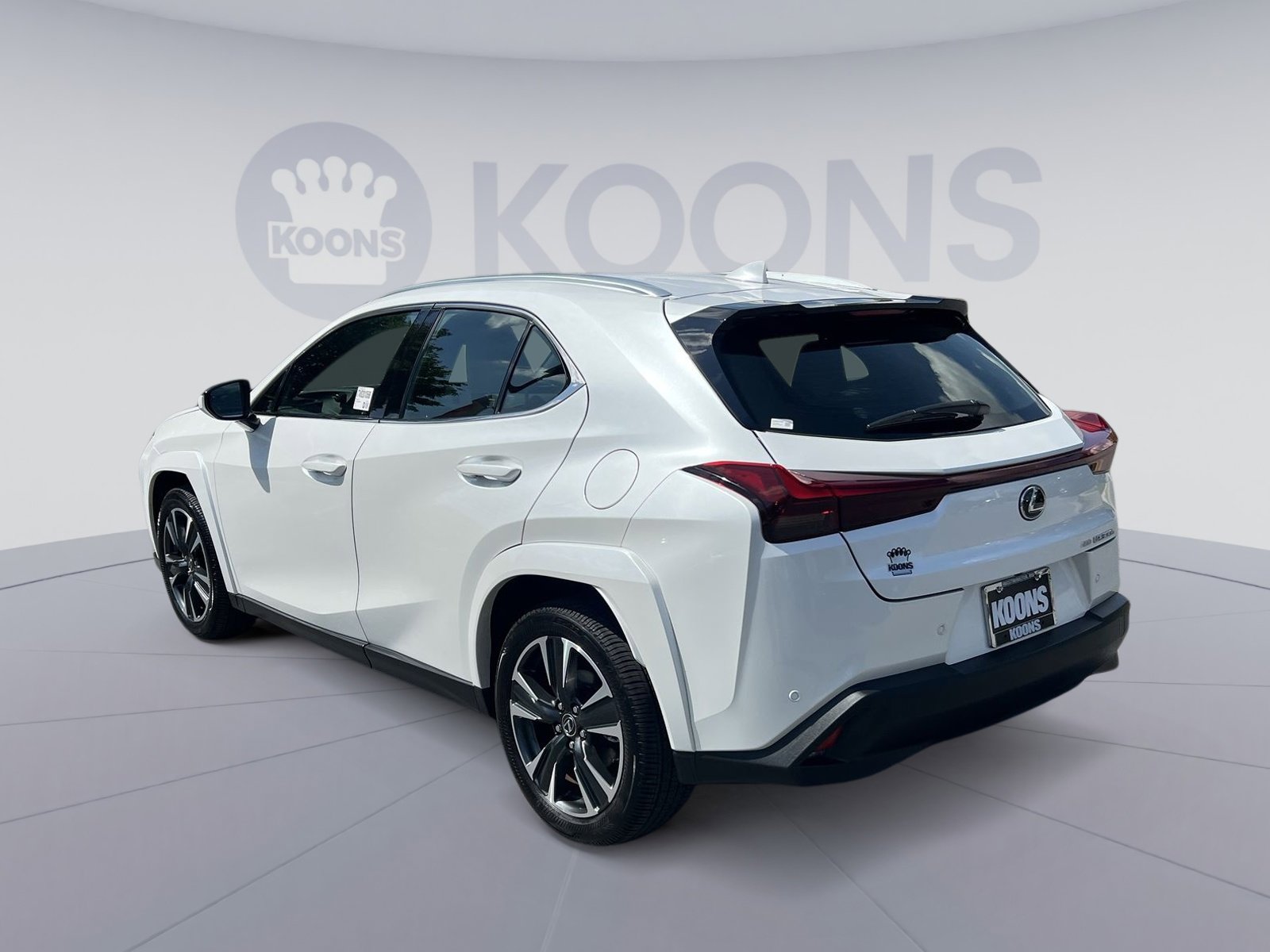 Used 2025 Lexus UX 300h AWD w/ Cold Area Package image 4