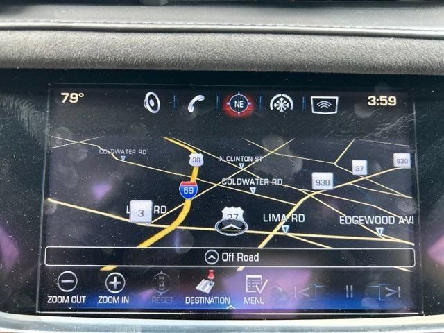 Used 2017 Cadillac XT5 Platinum AWD/4WD image 29
