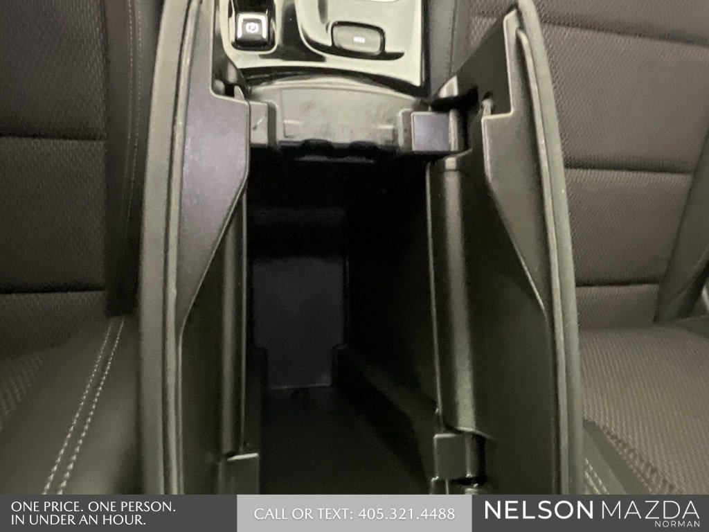 Used 2023 Buick Envision Preferred w/ Sport Touring Package image 39