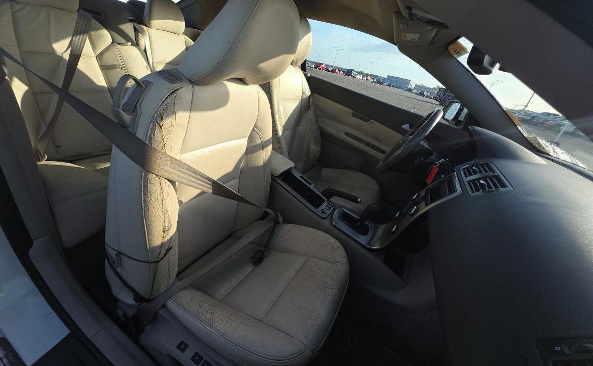 Used 2008 Volvo C70 T5 FWD image 8