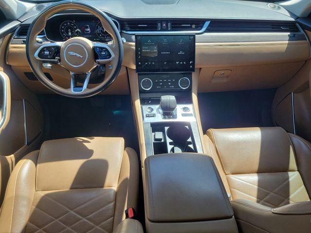 Used 2023 Jaguar F-PACE S image 11