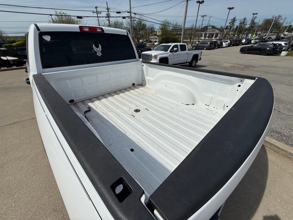 Used 2018 RAM 2500 Tradesman w/ Chrome Appearance Group image 8