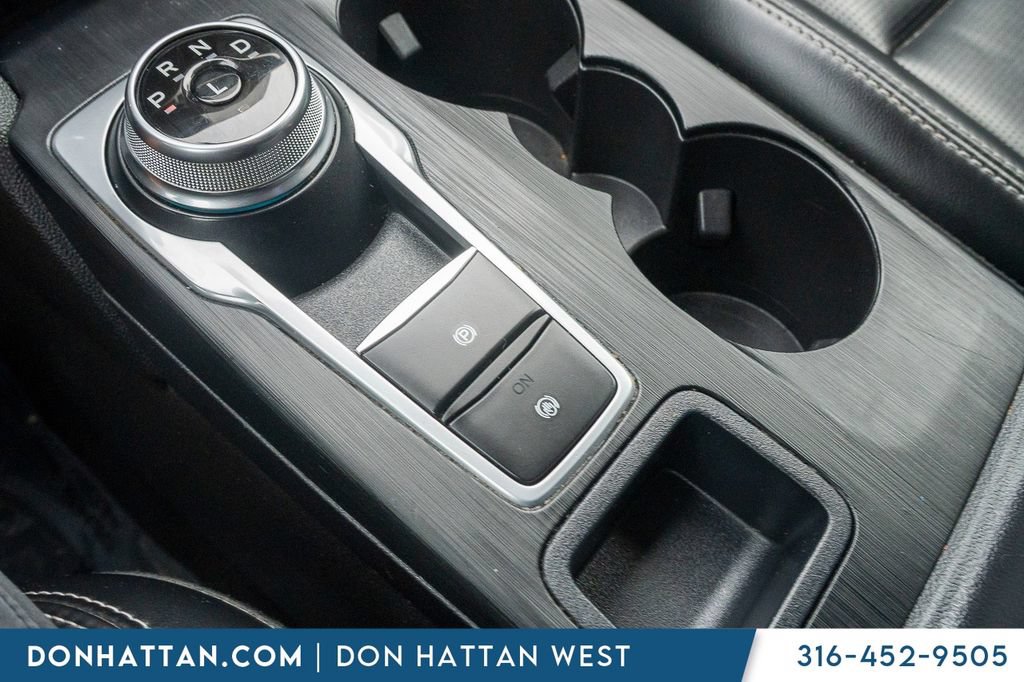 Used 2023 Ford Escape Platinum AWD/4WD image 13