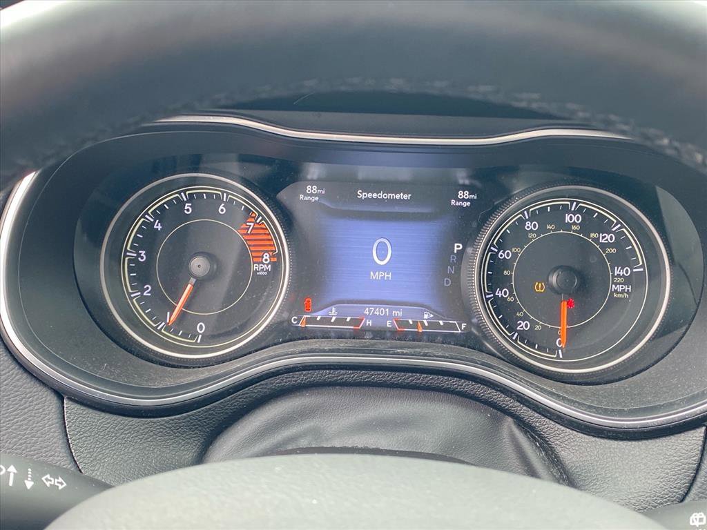 Used 2019 Jeep Cherokee Limited AWD/4WD image 19