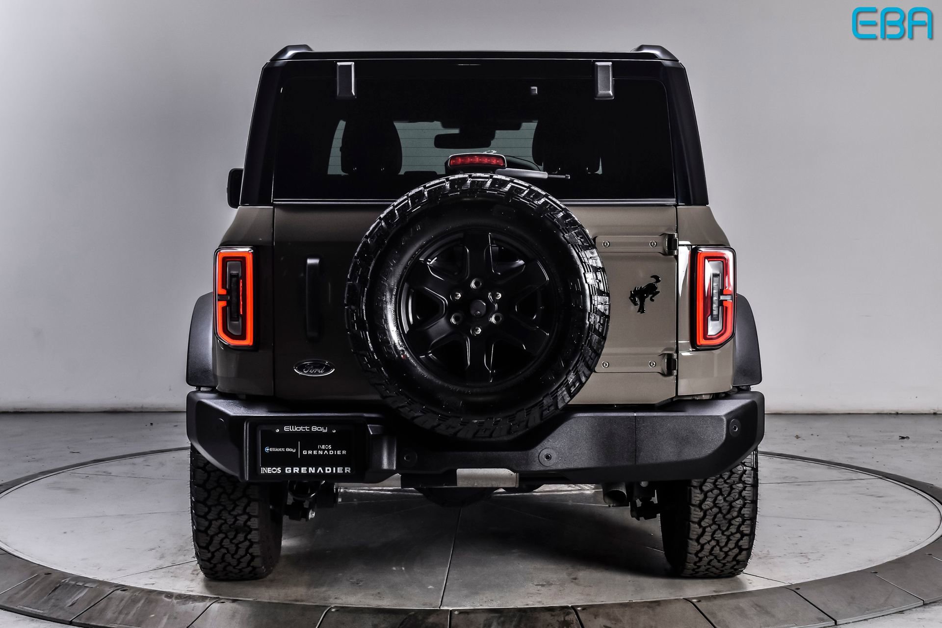 Used 2025 Ford Bronco Outer Banks AWD/4WD image 5