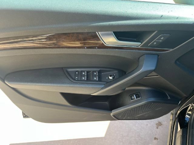 Used 2019 Audi Q5 2.0T Premium image 14