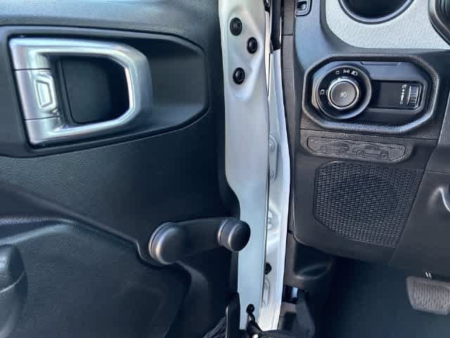 Used 2024 Jeep Wrangler Sport AWD/4WD image 41