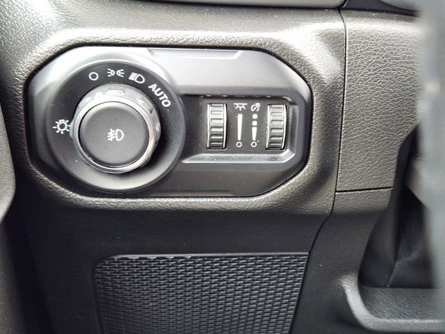 Used 2022 Jeep Wrangler Unlimited Sport image 23