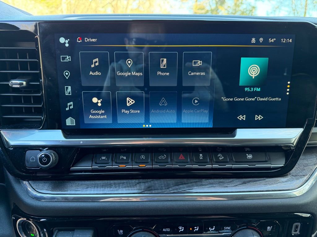 Used 2023 Chevrolet Silverado 1500 LTZ w/ Z71 Off-Road Package image 24