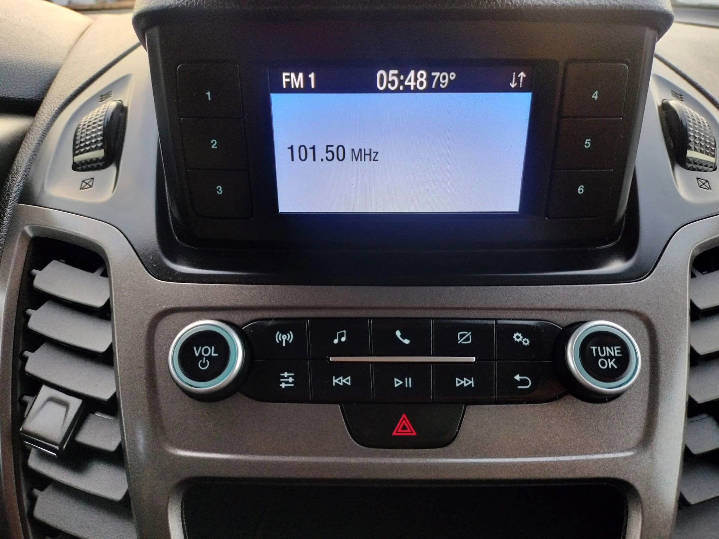 Used 2021 Ford Transit Connect XL image 35