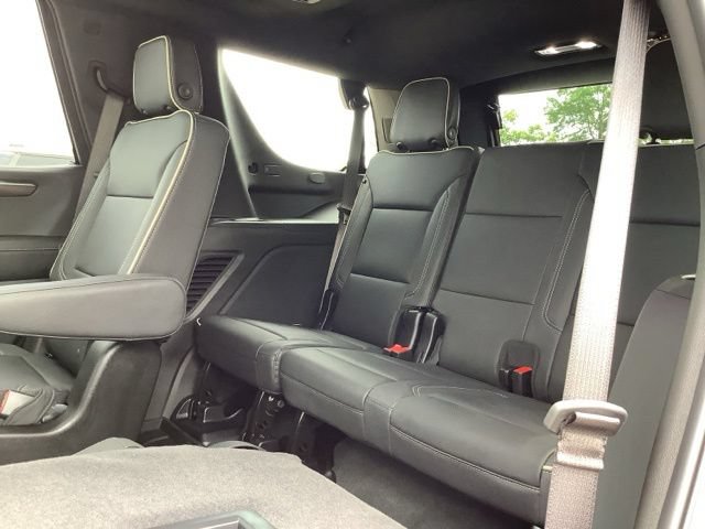 Used 2026 Chevrolet Tahoe Premier w/ Sun And Tow Package AWD/4WD image 25