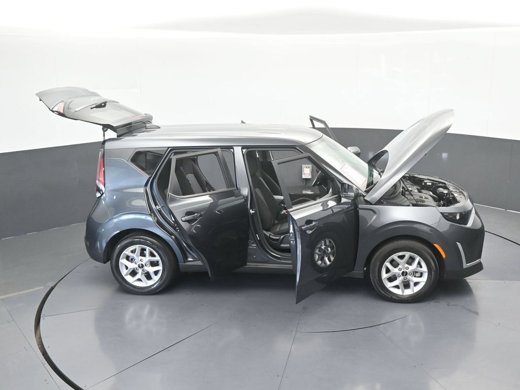 Used 2024 Kia Soul LX w/ Option Group 015 FWD image 65