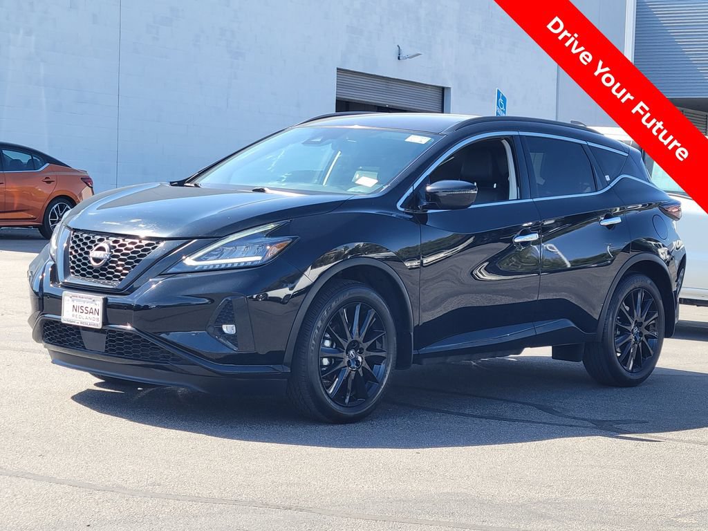 Certified 2023 Nissan Murano SV w/ SV Midnight Edition Package FWD image 2
