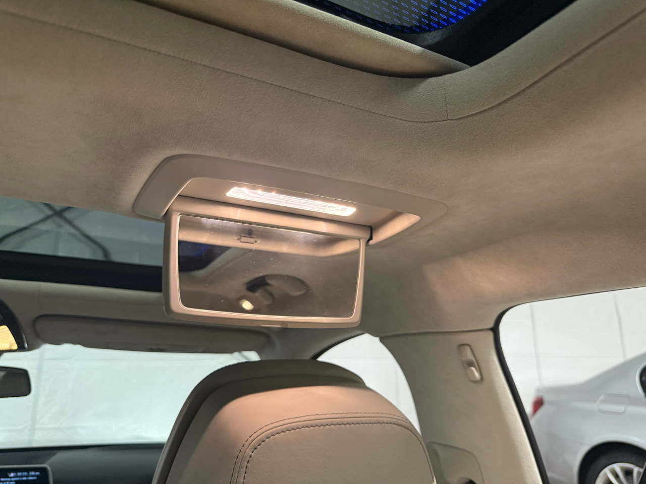 Used 2018 BMW 750i xDrive image 39