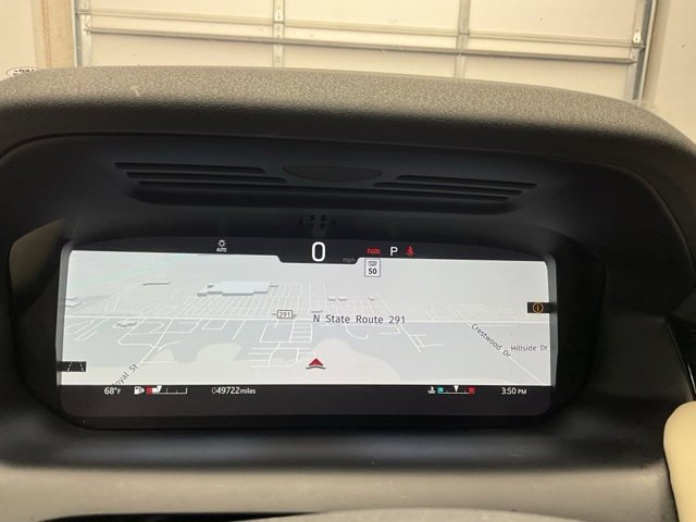 Used 2021 Land Rover Discovery Sport SE image 9