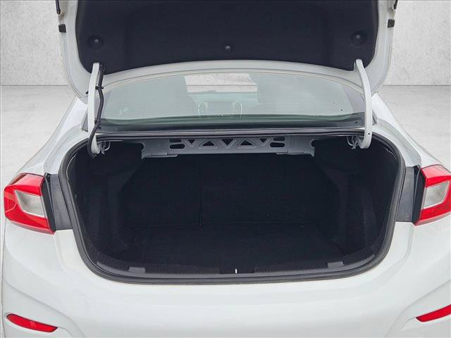 Used 2019 Chevrolet Cruze LT w/ LT Fleet Convenience Package FWD image 6