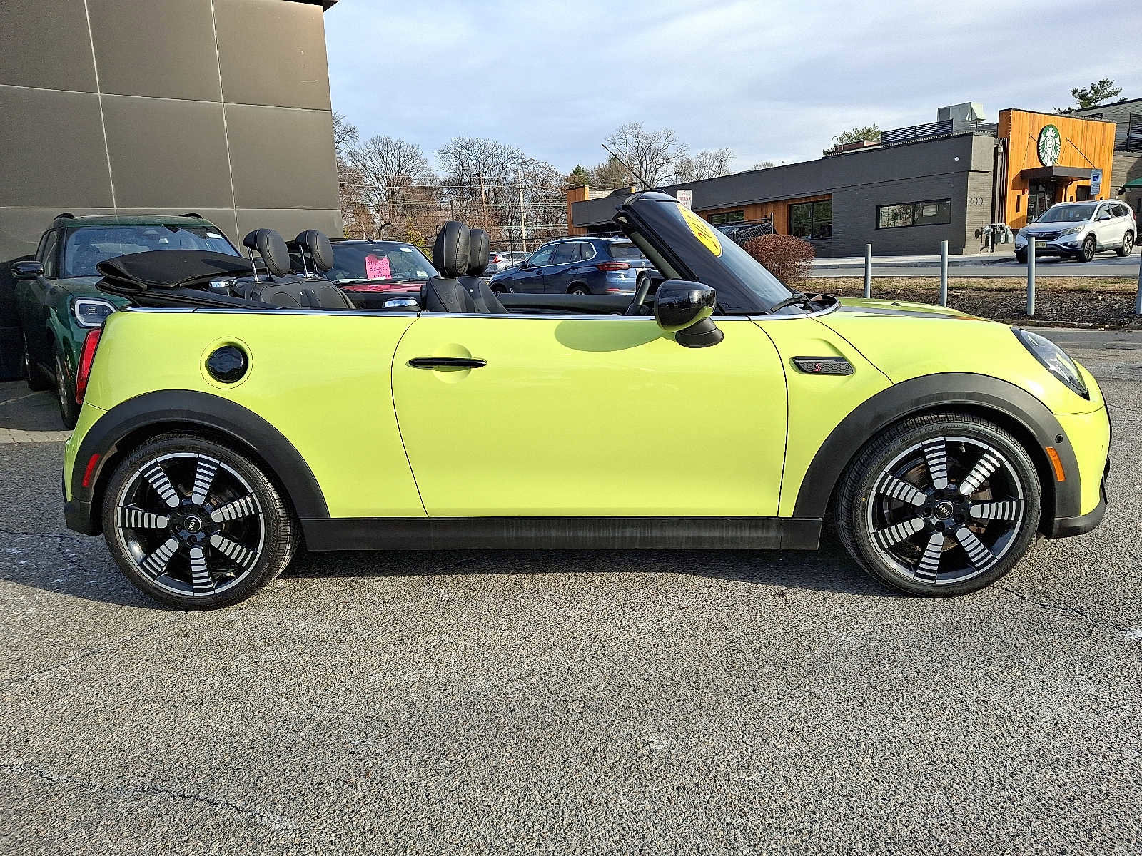 Used 2022 MINI Cooper S w/ Driver Assistance Package image 7