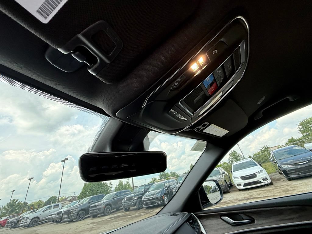 New 2026 Jeep Grand Cherokee L 4WD image 22