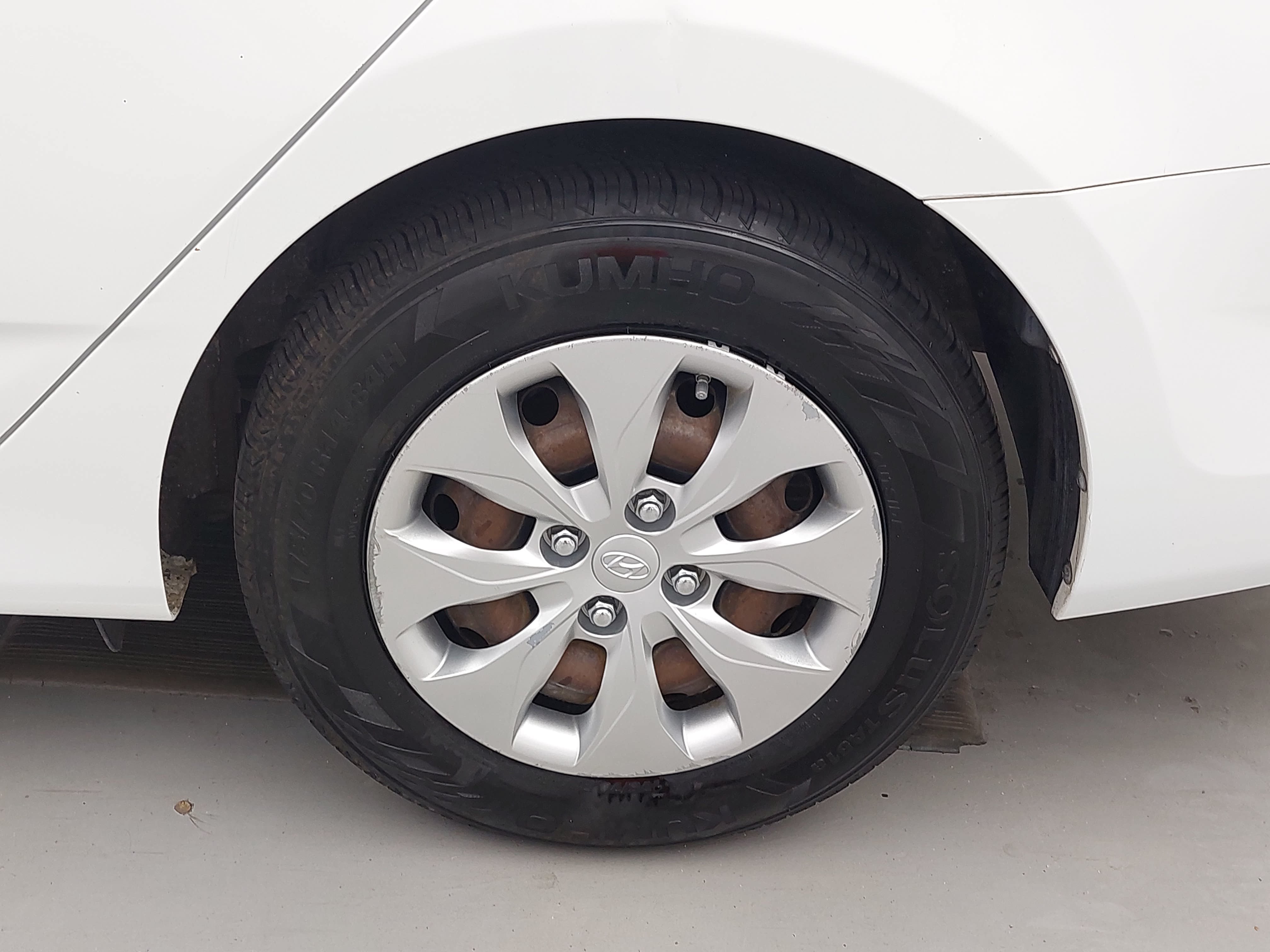 Used 2016 Hyundai Accent SE FWD image 30