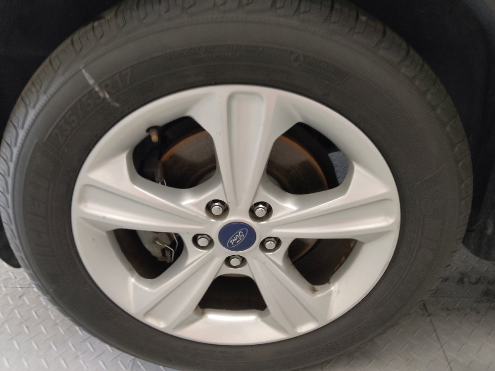 Used 2016 Ford Escape SE w/ Equipment Group 201A image 31