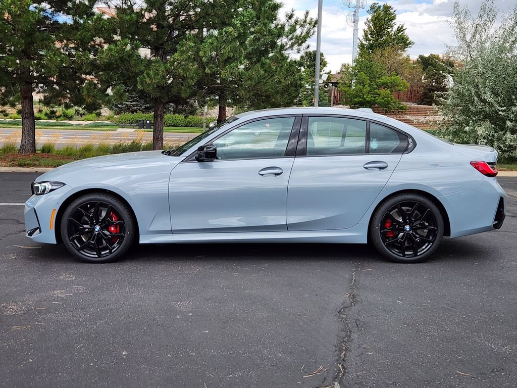 New 2026 BMW 330i xDrive Sedan w/ M Sport Package AWD/4WD image 2