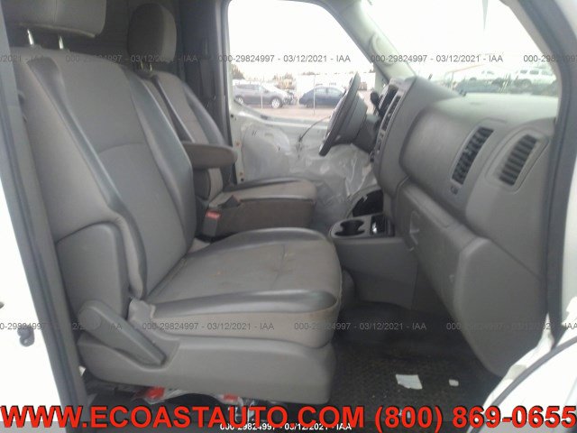 Used 2017 Nissan NV 2500 S image 9