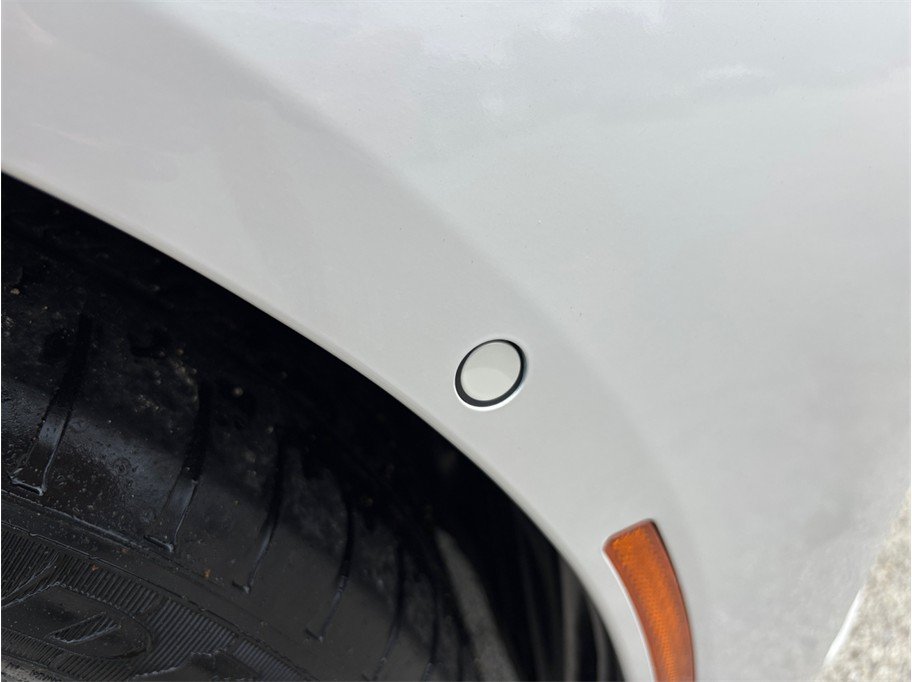 Used 2021 BMW 740i RWD image 14