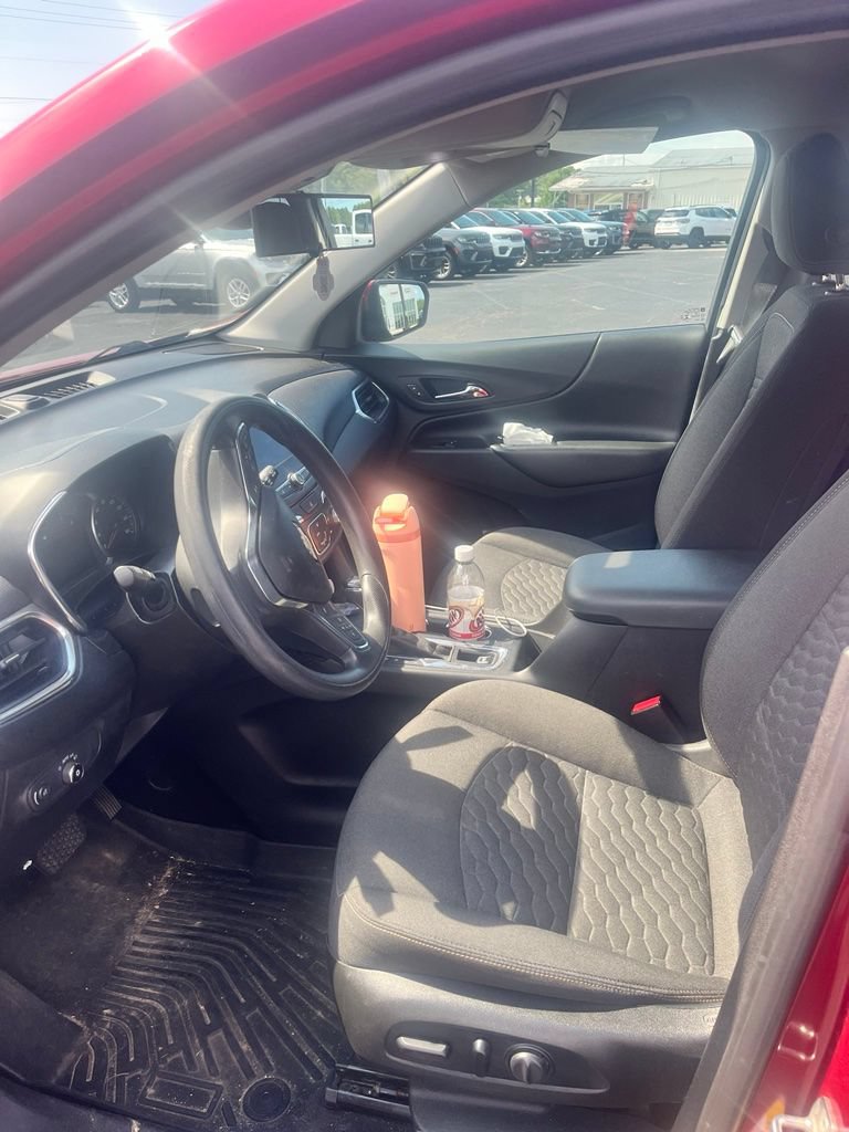 Used 2021 Chevrolet Equinox LT FWD image 9
