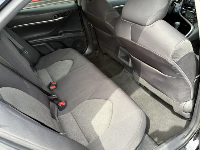 Used 2022 Toyota Camry LE FWD image 21