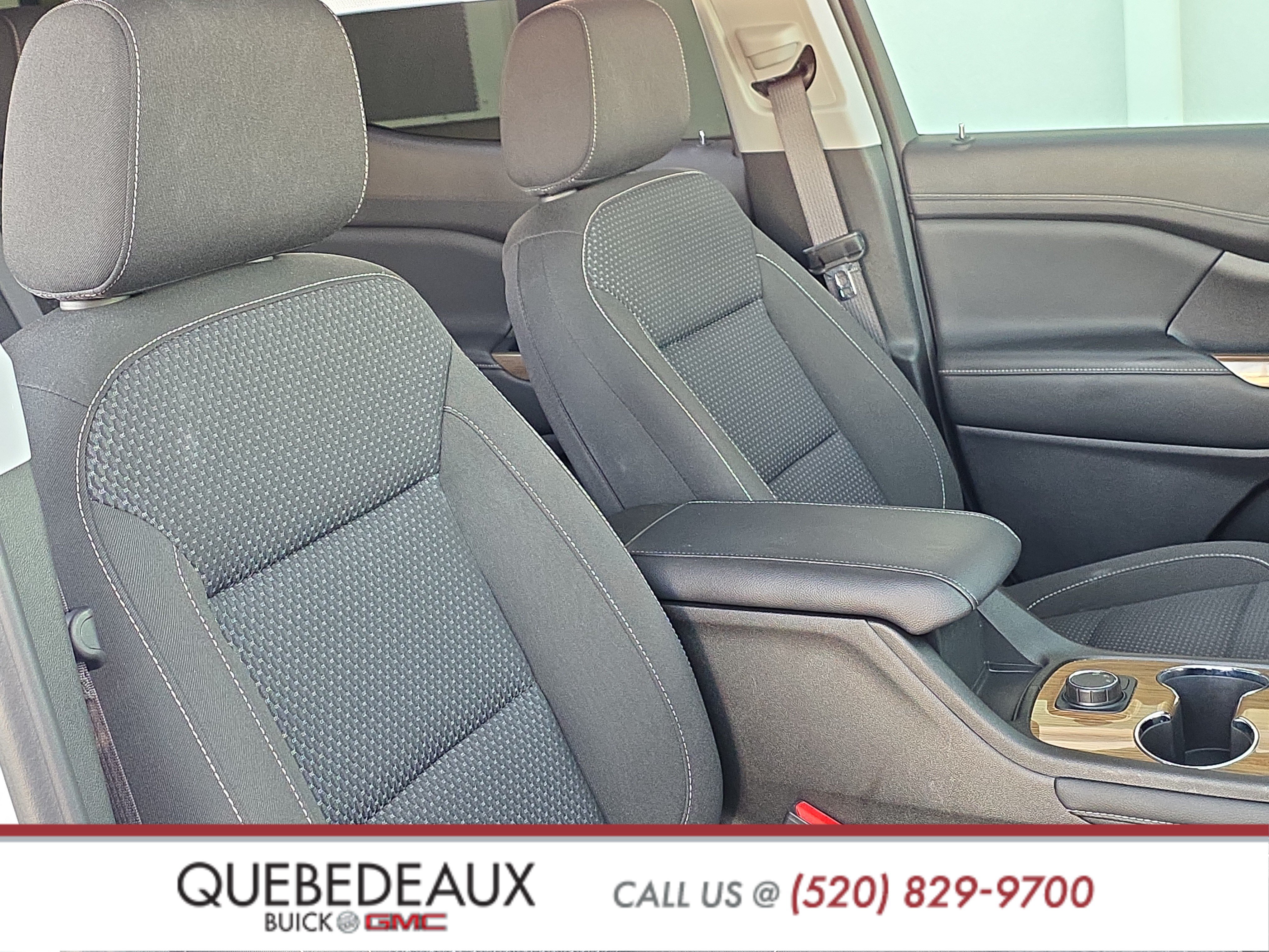 Used 2023 GMC Acadia SLE w/ Elevation Edition FWD image 30