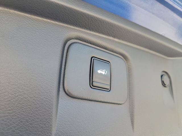 Used 2020 Nissan Murano Platinum FWD image 10
