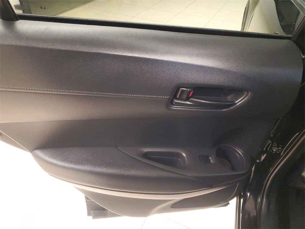 Used 2024 Toyota Corolla Cross LE image 14