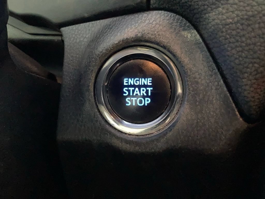 Used 2021 Toyota RAV4 XLE Premium FWD image 19
