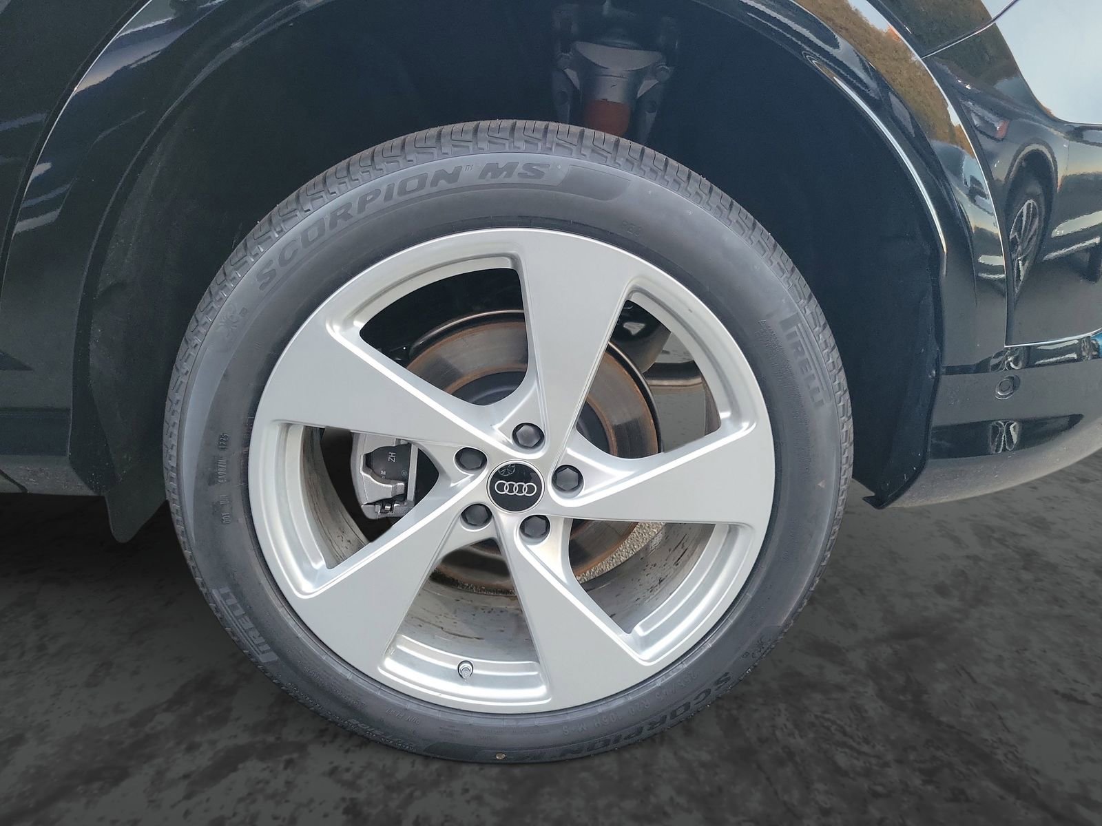 New 2025 Audi Q5 Premium Plus image 6