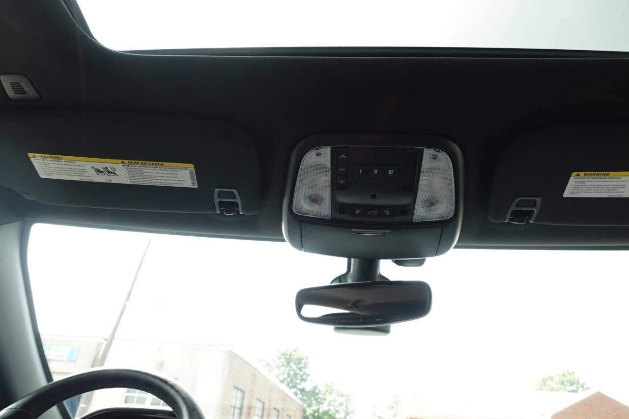 Used 2022 Dodge Durango R/T w/ Trailer Tow Group IV image 45