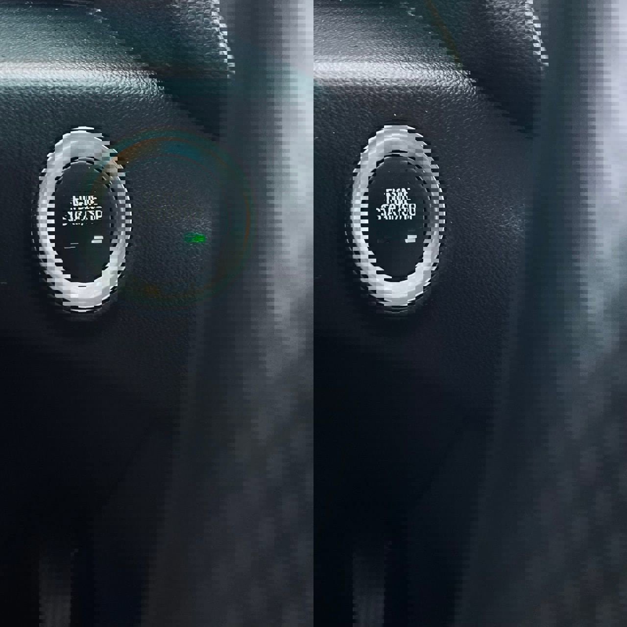 Used 2024 GMC Terrain SLE image 16