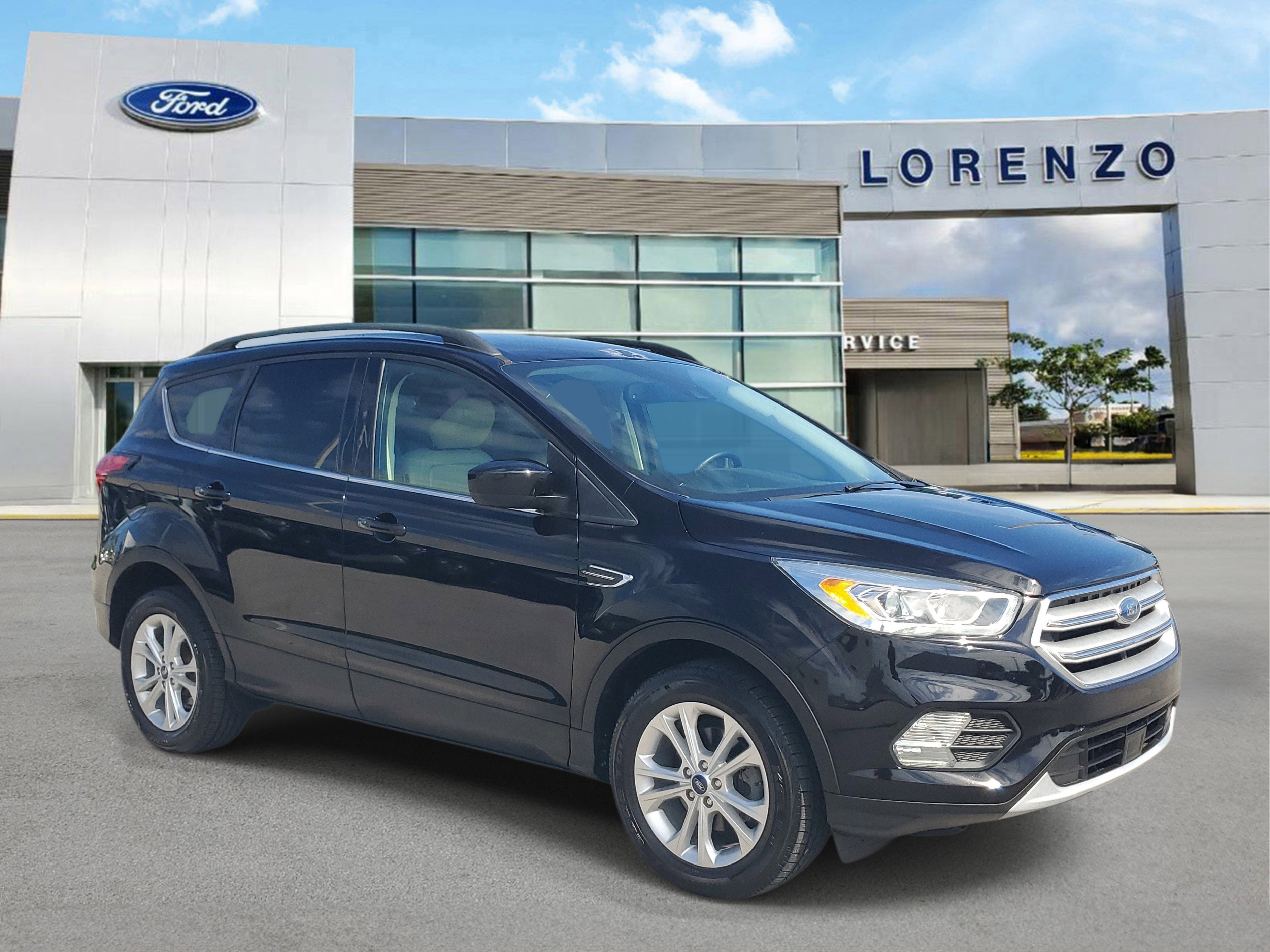 Used 2019 Ford Escape SEL image 3