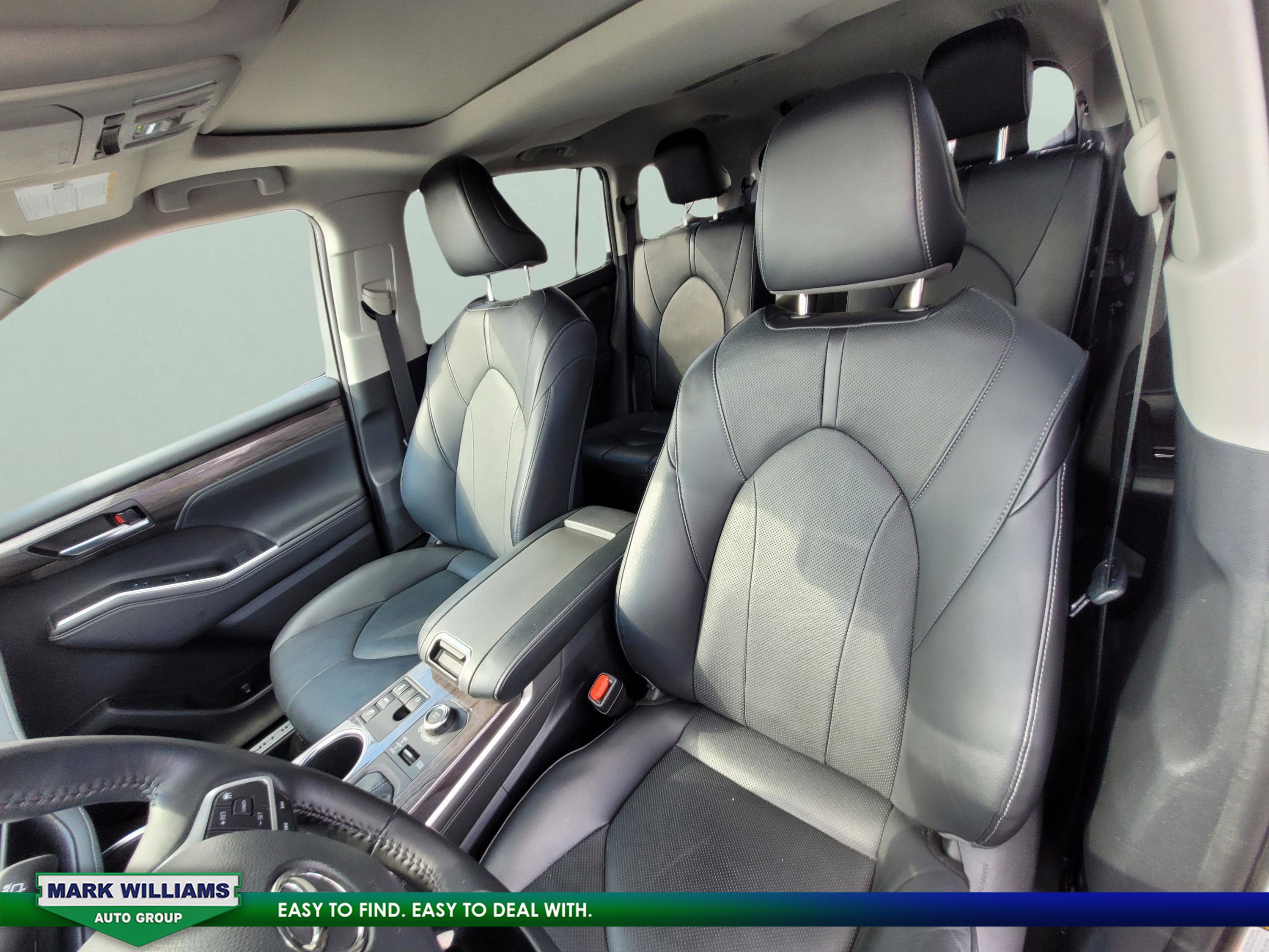 Used 2023 Toyota Highlander Limited image 37