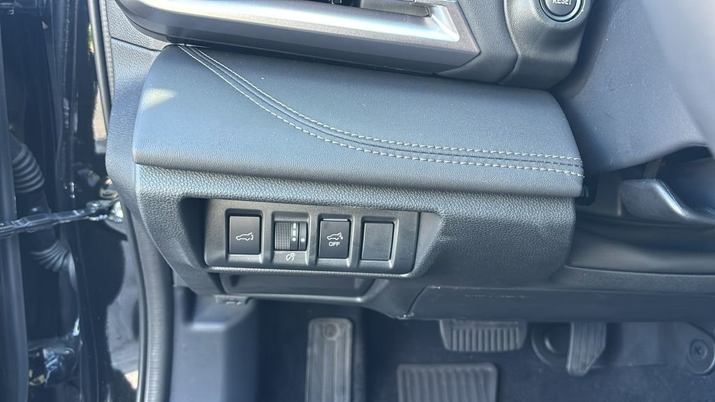 Used 2025 Subaru Outback Touring w/ Popular Package #2 image 15