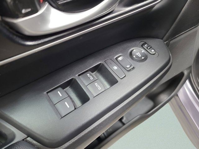 Used 2022 Honda CR-V Touring image 25