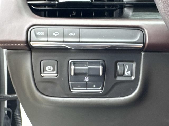 Used 2023 Cadillac Escalade Sport Platinum w/ LPO, ONYX Package RWD image 24