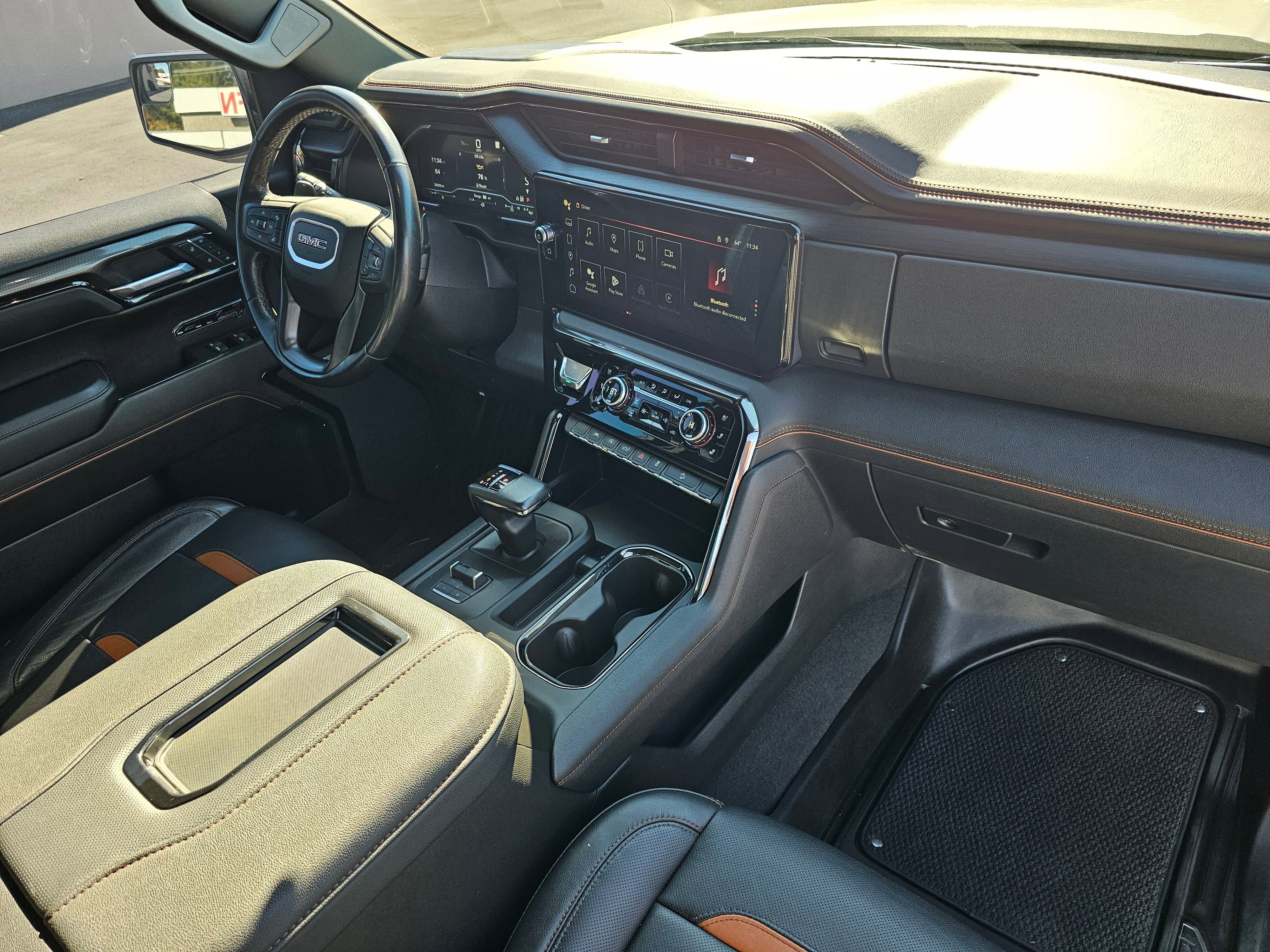 Used 2022 GMC Sierra 1500 AT4 w/ AT4 Preferred Package image 16