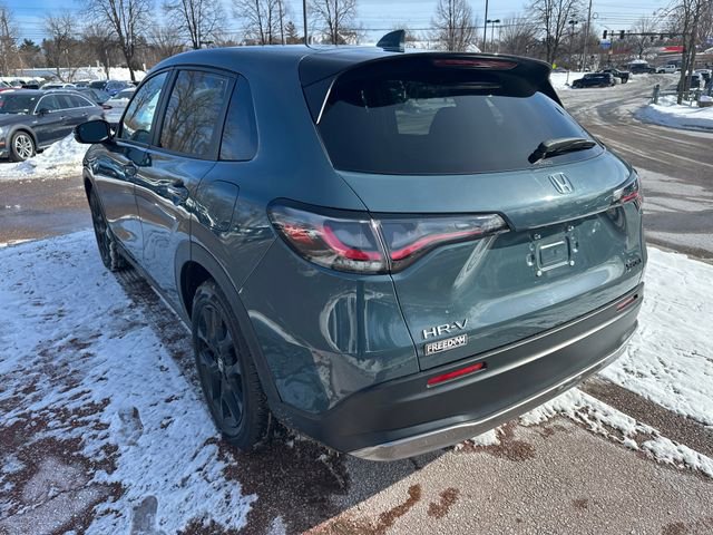 Used 2024 Honda HR-V Sport image 3