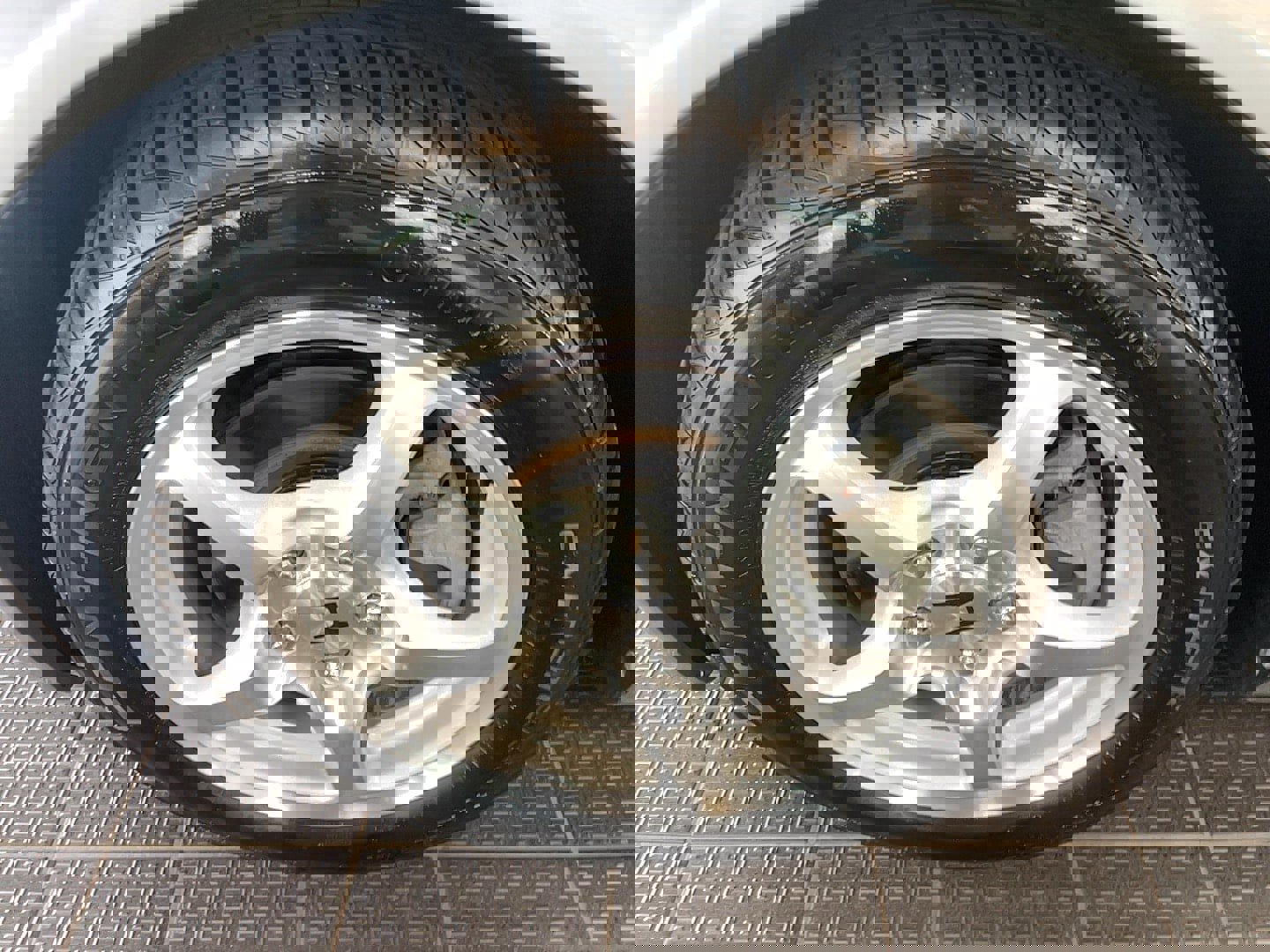 Used 2001 Honda S2000 image 5