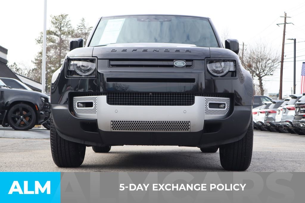Used 2025 Land Rover Defender 110 S AWD/4WD image 4