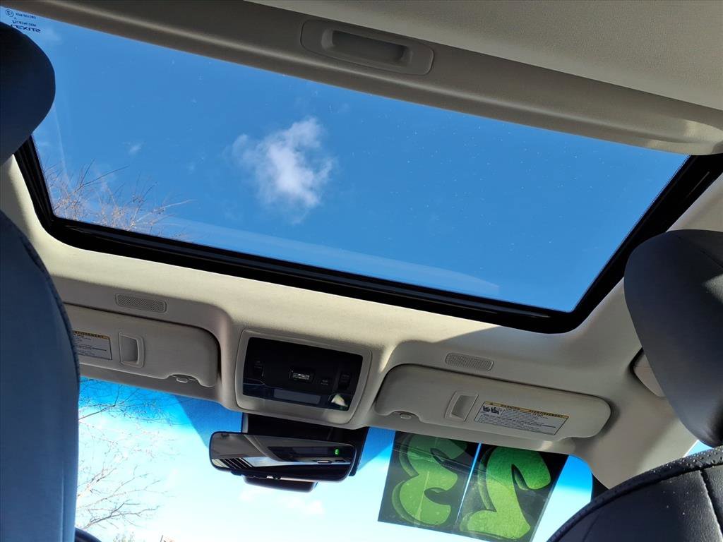 Used 2023 Lexus ES 350 w/ Premium Package image 11