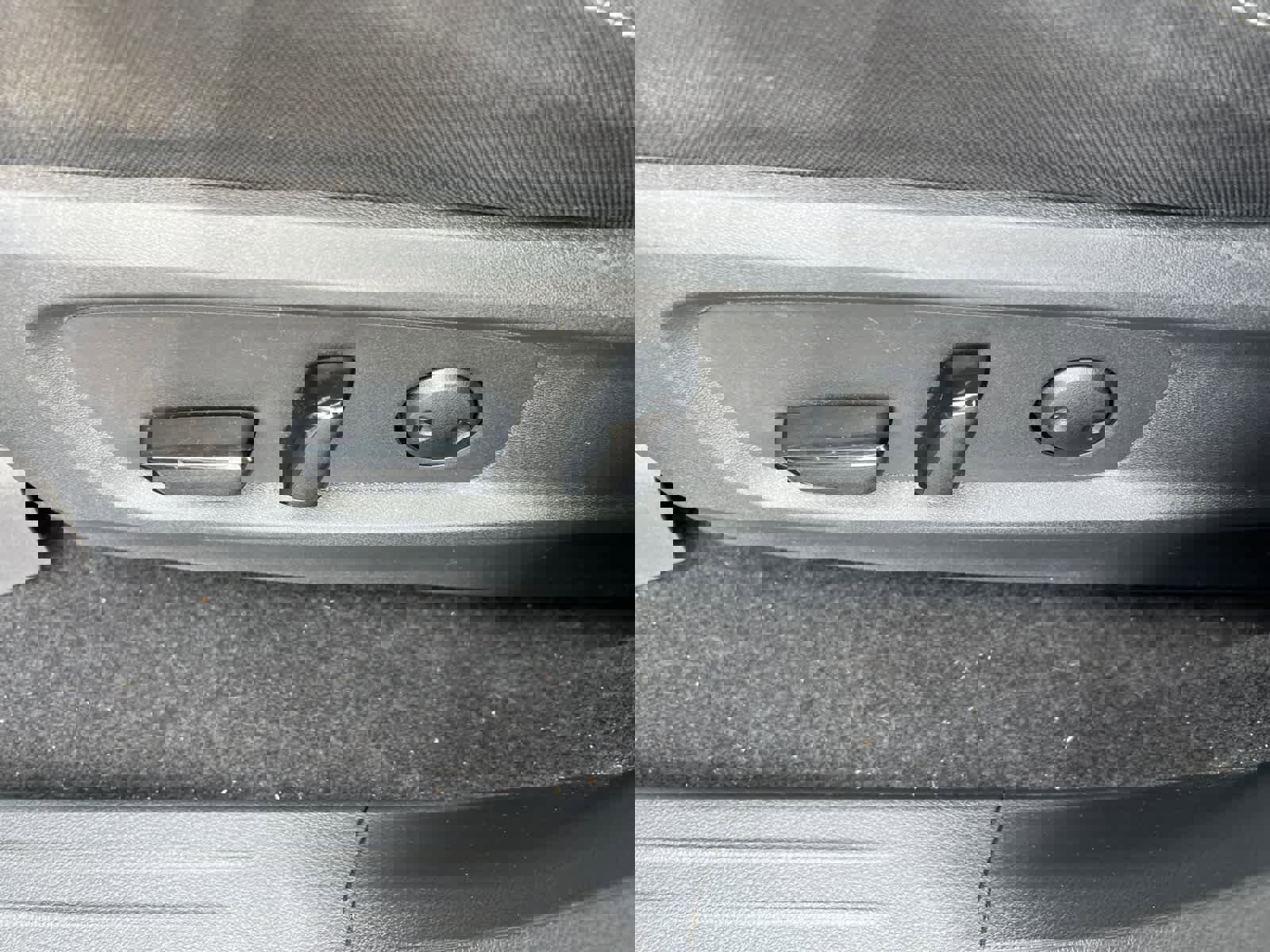 Used 2022 Nissan Pathfinder SV w/ SV Black Package image 19