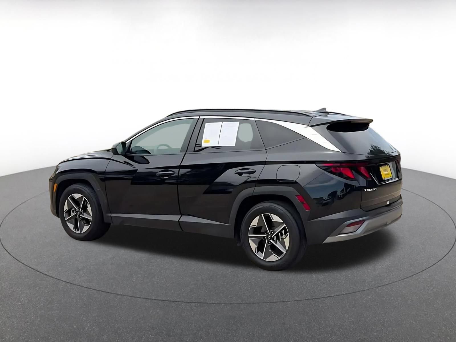 Used 2026 Hyundai Tucson SEL Plus FWD image 9