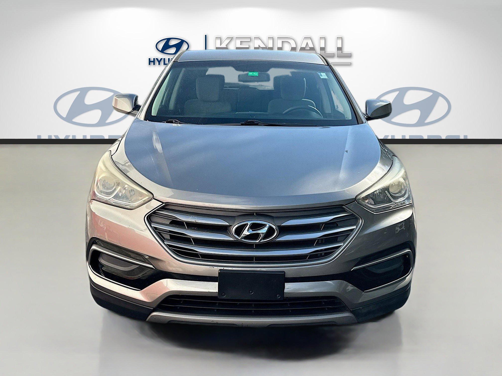 Used 2017 Hyundai Santa Fe Sport image 2