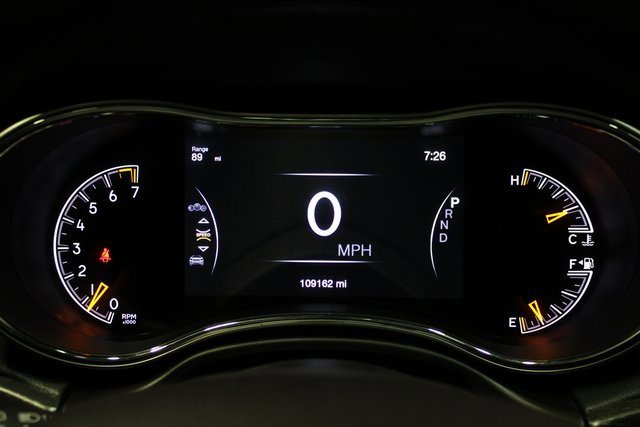 Used 2018 Jeep Grand Cherokee Altitude image 28